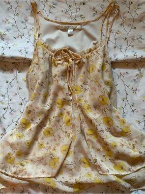 LC Lauren Conrad yellow floral tank top with bow Size S